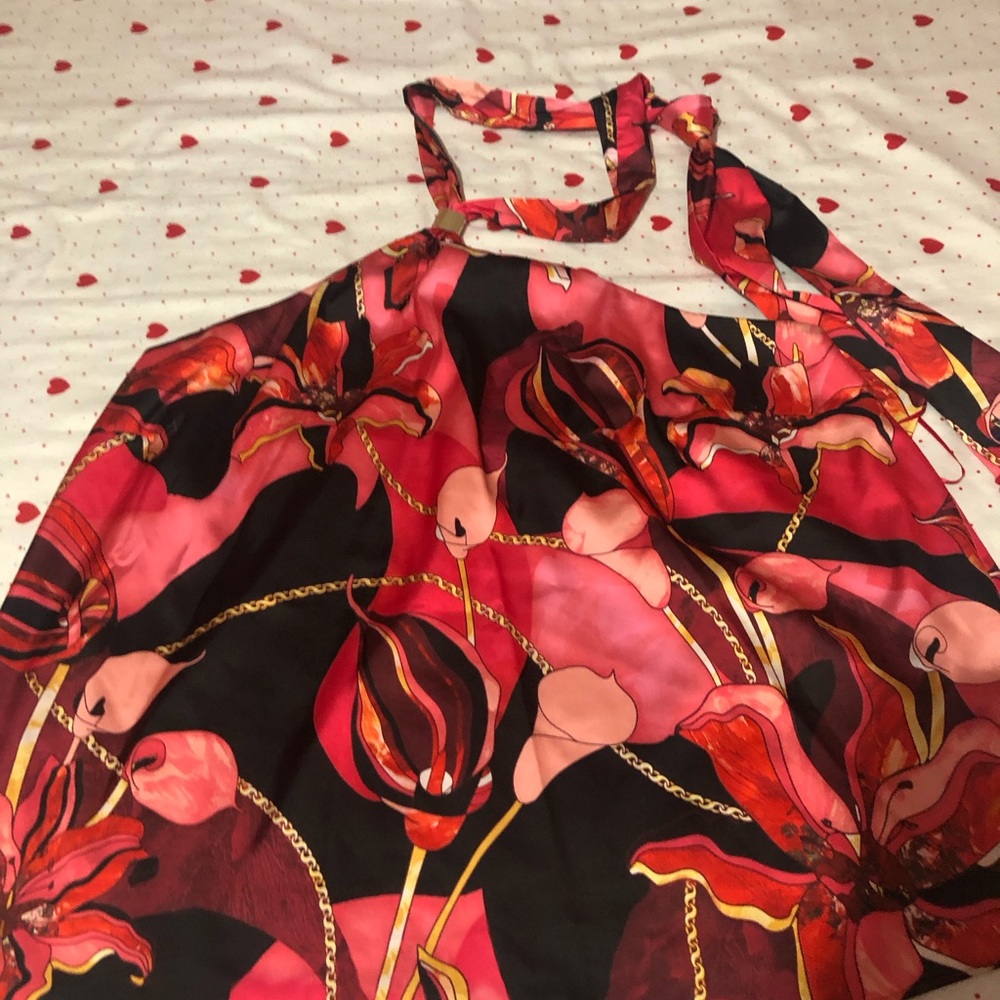 Women’s top. New and beautiful.